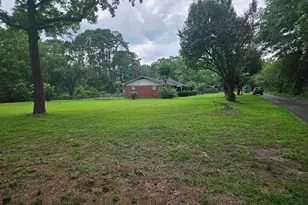 409 Dial St, Jacksonville, TX 75766 - Photo 8