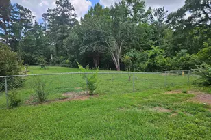 409 Dial St, Jacksonville, TX 75766 - Photo 12