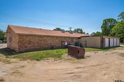 701 E Pine Street Unit E, Edgewood, TX 75117 - Photo 12