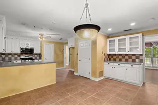 6 Lindsey Ln, Longview, TX 75601 - Photo 16