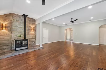 18182 Sunshine Ln, Troup, TX 75789 - Photo 6