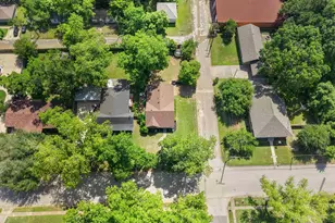 701 N Montgomery St, Gilmer, TX 75644 - Photo 4