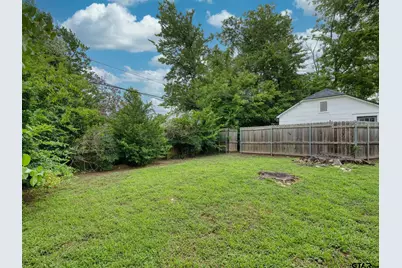 323 West Third, Tyler, TX 75701 - Photo 40