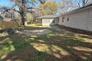 901 Cliff St, Quitman, TX 75783 - Photo 12
