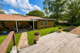1704 Eastwood St, Longview, TX 75604 - Photo 8