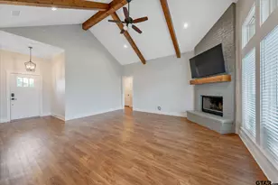 429 Laura Ln, Chandler, TX 75758 - Photo 8