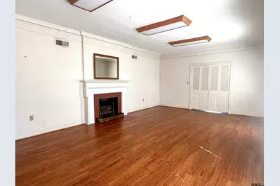 1721 N Pacific, Mineola, TX 75773 - Photo 2