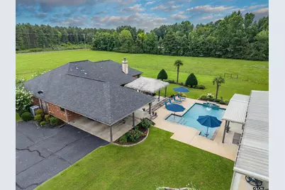 377 Utzman Road, Kilgore, TX 75662 - Photo 38