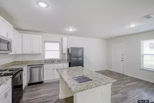 425 E Oakwood St, Tyler, TX 75702 - Photo 8
