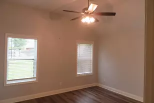 403 Deer Pt Cv, Chandler, TX 75758 - Photo 18