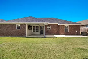 411 Harrell, Chandler, TX 75758 - Photo 6