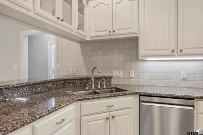 580 Bunker Dr, Tyler, TX 75703 - Photo 18