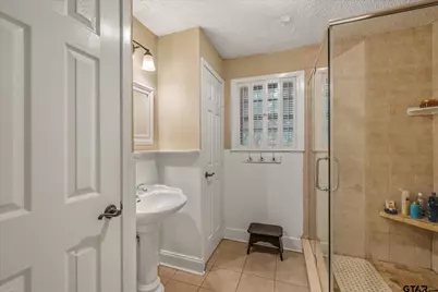 501 S Broad, Chandler, TX 75758 - Photo 20