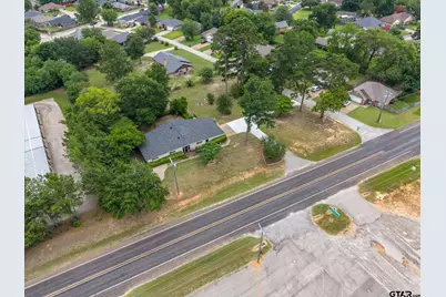 501 S Broad, Chandler, TX 75758 - Photo 32