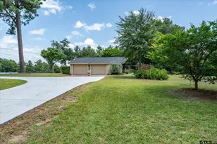501 S Broad, Chandler, TX 75758 - Photo 30
