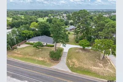 501 S Broad, Chandler, TX 75758 - Photo 38