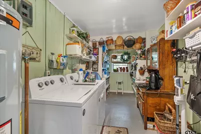 501 S Broad, Chandler, TX 75758 - Photo 16