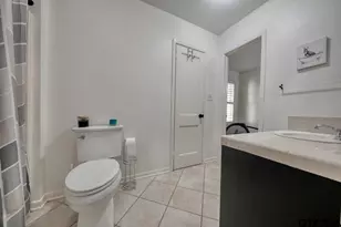 608 E 5th St, Tyler, TX 75701 - Photo 34