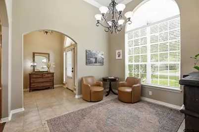 104 Charles, Lindale, TX 75771 - Photo 6