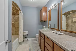 637 S College, Tyler, TX 75701 - Photo 20