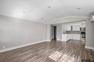 21552 Sundown Rd, Chandler, TX 75758 - Photo 6