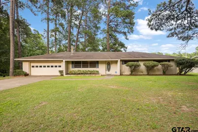 1208 N St. Mary St., Carthage, TX 75633 - Photo 2