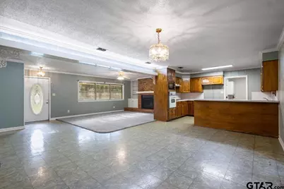 1208 N St. Mary St., Carthage, TX 75633 - Photo 10