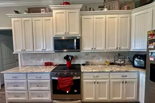 1491 Hopson Dr, Athens, TX 75752 - Photo 10