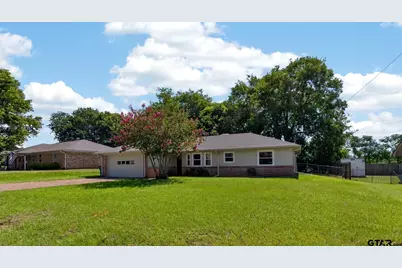913 Christopher Drive, Whitehouse, TX 75791 - Photo 2