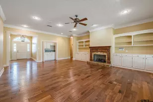 1431 Hollytree Pl, Tyler, TX 75703 - Photo 8