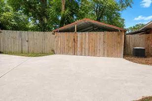 409 Poe St, Quitman, TX 75783 - Photo 16