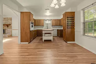 3833 Wakefield, Tyler, TX 75701 - Photo 6