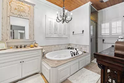 742 Private Road 7219, Jefferson, TX 75657 - Photo 20