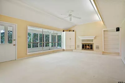 4930 W Twin Lakes Drive, Tyler, TX 75704 - Photo 10