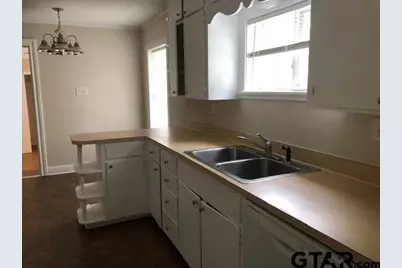 801 W Fifth St, Tyler, TX 75701 - Photo 4