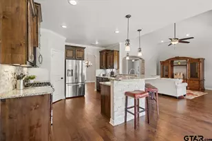 19623 Dove Rdg Dr, Lindale, TX 75771 - Photo 10