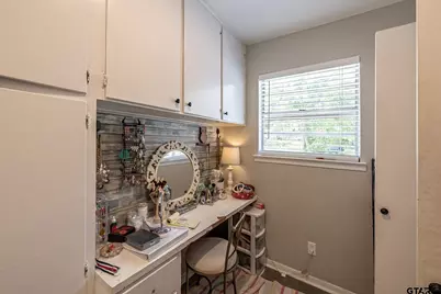 225 Powell Drive, Tyler, TX 75703 - Photo 30