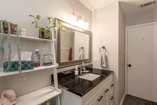 225 Powell Dr, Tyler, TX 75703 - Photo 18