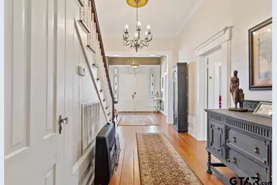 301 W Larissa, Jacksonville, TX 75766 - Photo 8