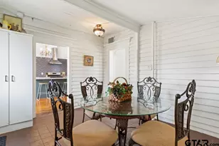 301 W Larissa, Jacksonville, TX 75766 - Photo 38