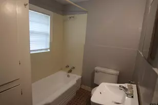 518 W Charnwood Unit A, Tyler, TX 75701 - Photo 10