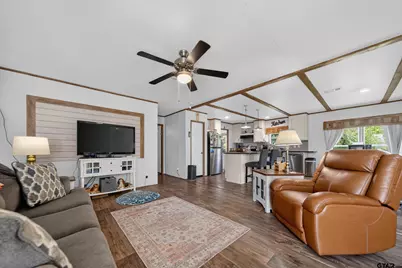 20765 Joe Paul Ln, Chandler, TX 75758 - Photo 10