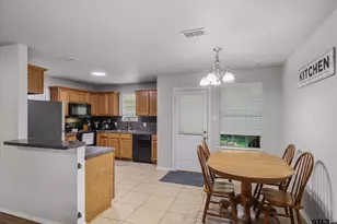 9165 Stonecreek Dr, Tyler, TX 75703 - Photo 12