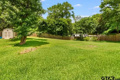 2209 Monica Ln, Palestine, TX 75803 - Photo 38