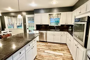 1302 Woodland Hills Dr, Tyler, TX 75701 - Photo 12