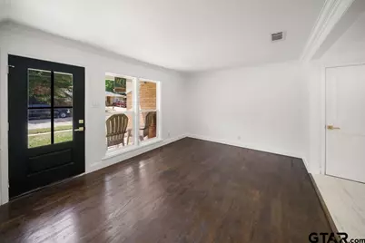 2314 Pleasant Dr, Tyler, TX 75701 - Photo 4
