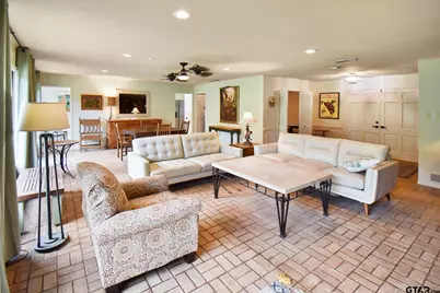 824 Pinedale Pl, Tyler, TX 75701 - Photo 10