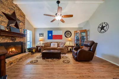 2706 Woodhaven Ct, Longview, TX 75605 - Photo 6