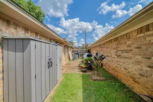 2706 Woodhaven Ct, Longview, TX 75605 - Photo 28