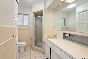 104 W Cayuga Dr, Athens, TX 75751 - Photo 22